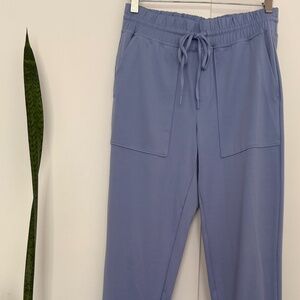 Lou & Grey Periwinkle Sweatpants Size Small
